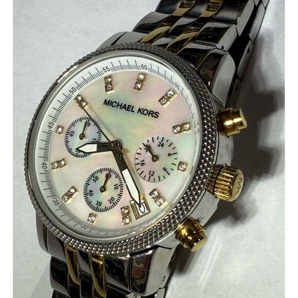 Michael Kors Women\'s Pearl Dial 2 Tone Stainless Steel Watch MK5057 *Needs Batt. main image 14